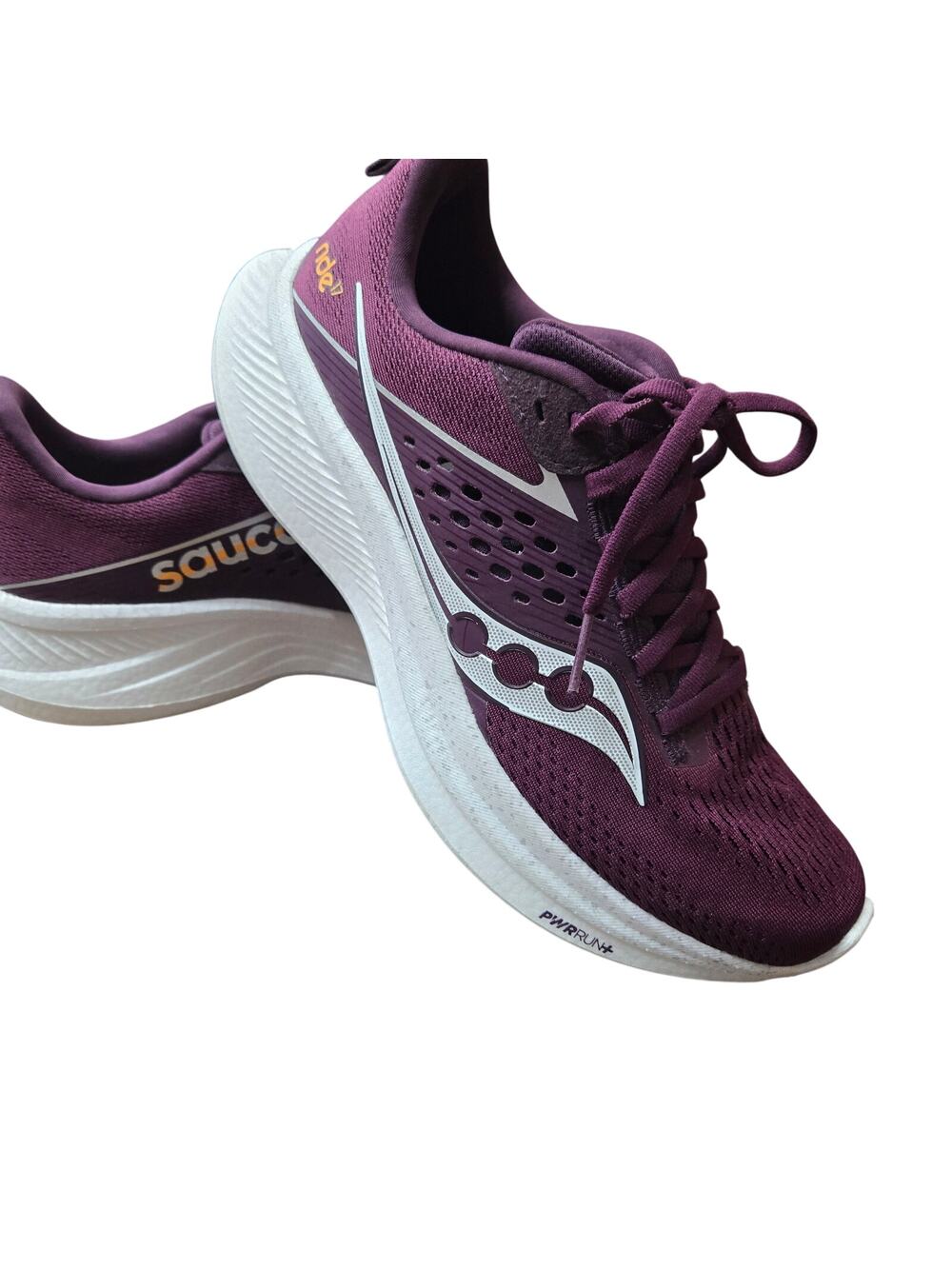 NO INSOLES  ⁠Saucony Ride 17 running shoe in Plum/White women's 9